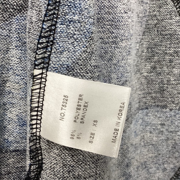 *** Terra Apparel Blue Cowl Neck Sweater with Abstract Circles*** XS - Picture 13 of 13